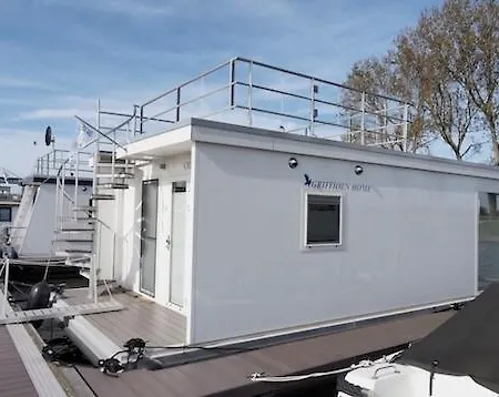 船上ホテル Houseboat Griffioen Home, ニーウポールト